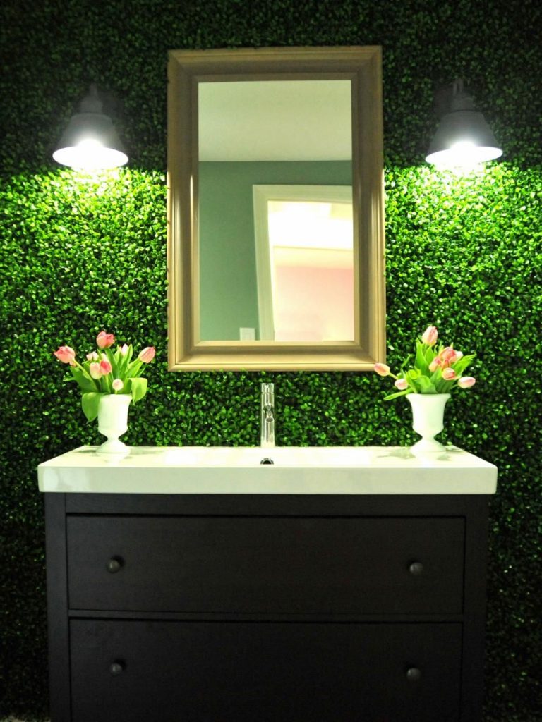 How to transform small spaces with synthetic grass